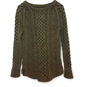 LL Bean Signature green cable knit sweater